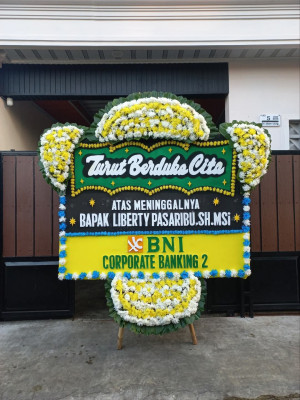Papan Bunga Duka di Bakung Serumpun