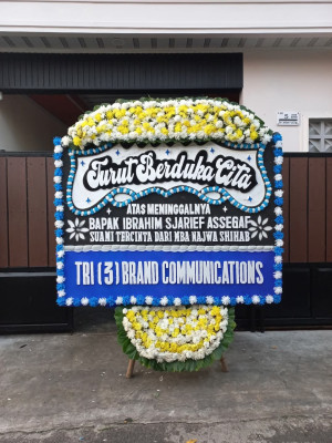 Papan Bunga Duka di Bakung Serumpun